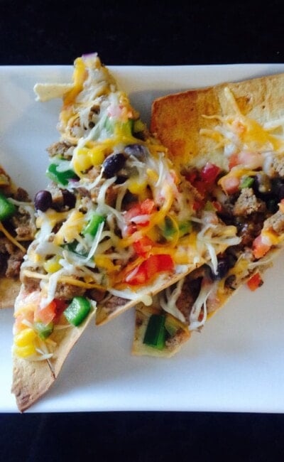 Taco pizza may sound unhealthy, but this 21 Day Fix version is anything but! For your next pizza night, try this easy, delicious healthy comfort food recipe.