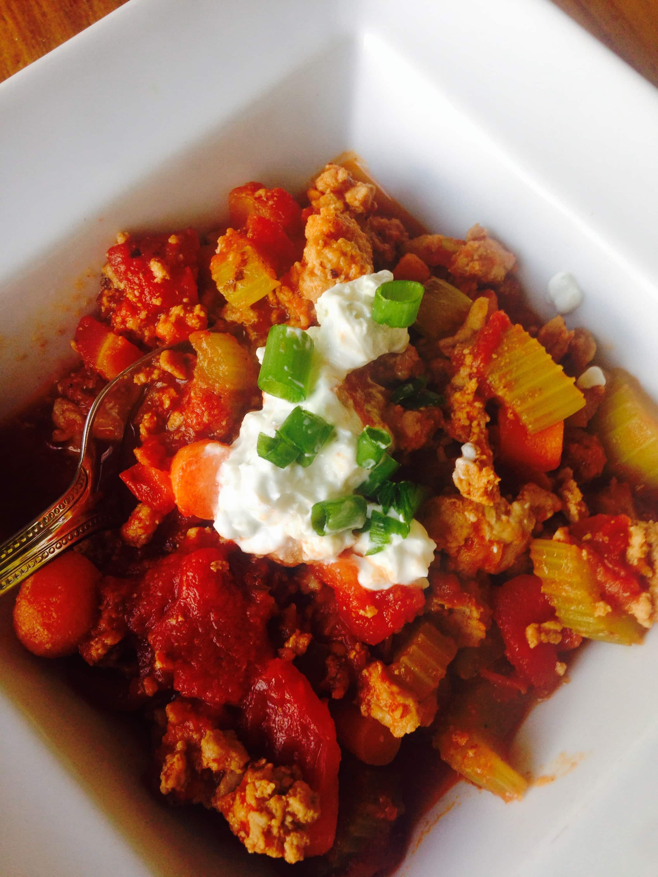 Buffalo Chicken Chili - a 21 Day Fix approved recipe from Confessions of a Fit Foodie