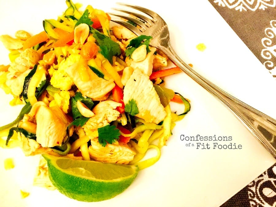 Chicken Pad Thai Zoodles {21 Day Fix} - Recipe on Confessions of a Fit Foodie