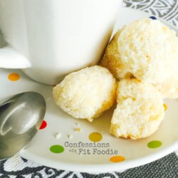 Coconut macaroons - A healthier version of the holiday cookie recipe. It's 21 day fix approved!