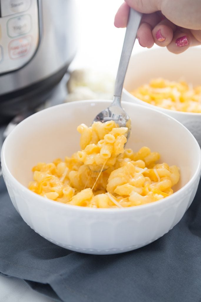 Instant Pot Mac and Cheese - Confessions of a Fit Foodie