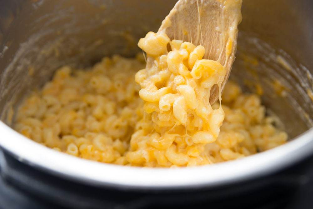 Instant Pot Mac and Cheese - Confessions of a Fit Foodie