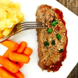 21 Day Fix Instant Pot Meatloaf and Mashed Potatoes | Confessions of a Fit Foodie