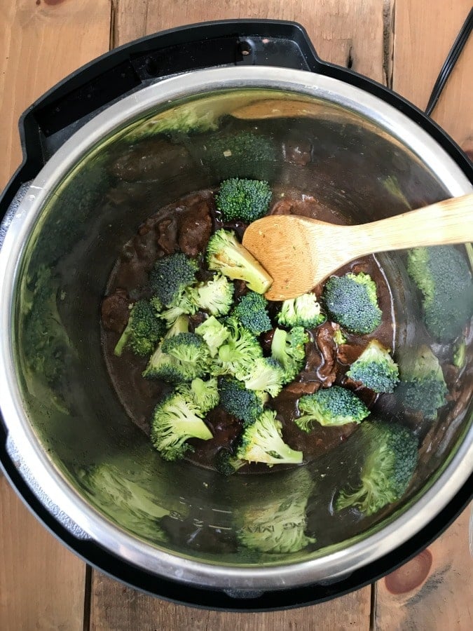 Instant Pot Easy Beef and Broccoli| 21 Day Fix Beef and Broccoli