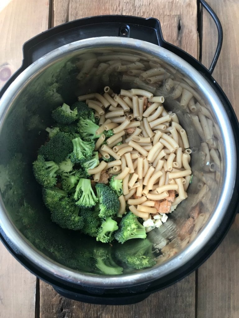 Broccoli and Pasta in the Instant Pot 