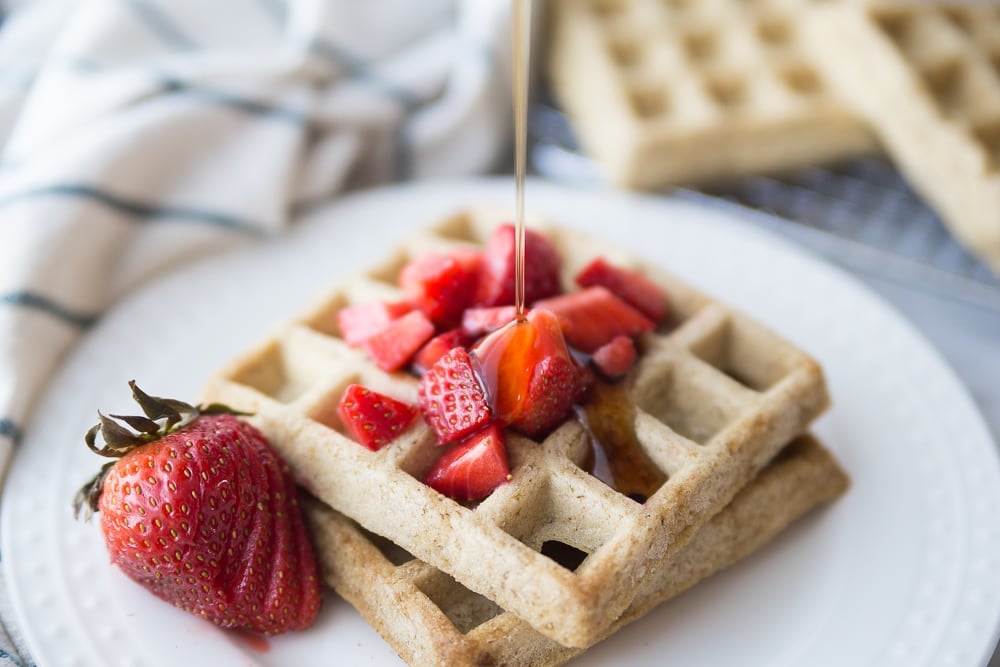 https://confessionsofafitfoodie.com/wp-content/uploads/2018/08/Gluten-Free-Waffles-39-1.jpg